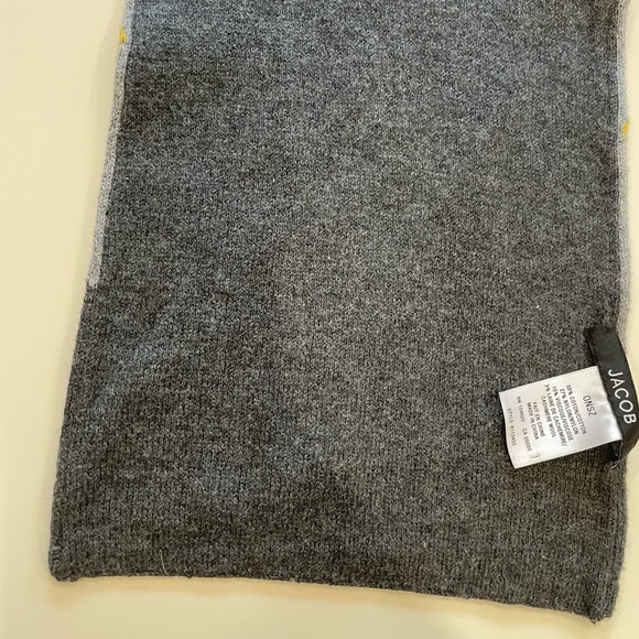 JACOB | Gray Argyle Oblong Scarf BNWOT - Picture 3 of 10